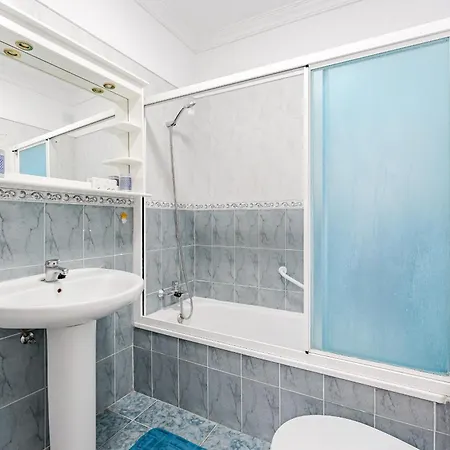 Valmar Vista Oceano , Parking * Guia de Isora (Tenerife)